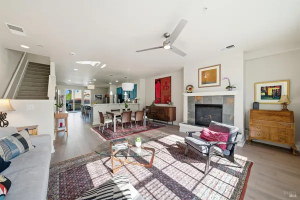 $649,000 | 191 Johnson Street, Windsor, CA 95492