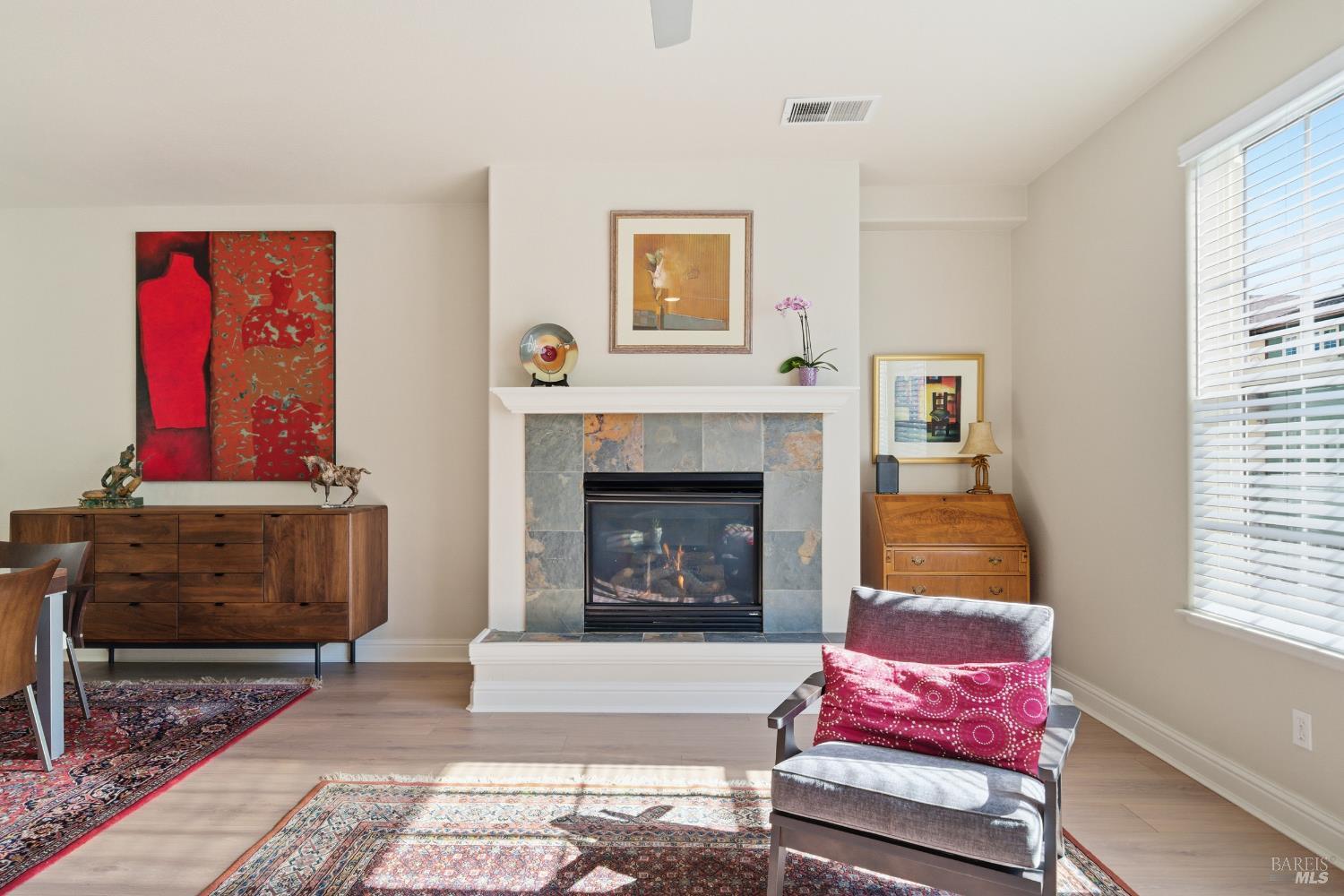 191 Johnson Street Windsor, CA 95492 - Photo 5 of 34 a living room with furniture and a fireplace