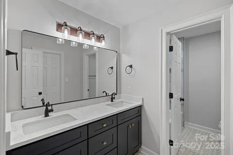 $1,200,000 | 17608 River Ford Drive, Davidson, NC 28036