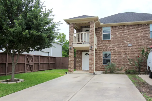 $1,775 | 6610 Loma Vista Street, Unit B, Houston, TX 77085