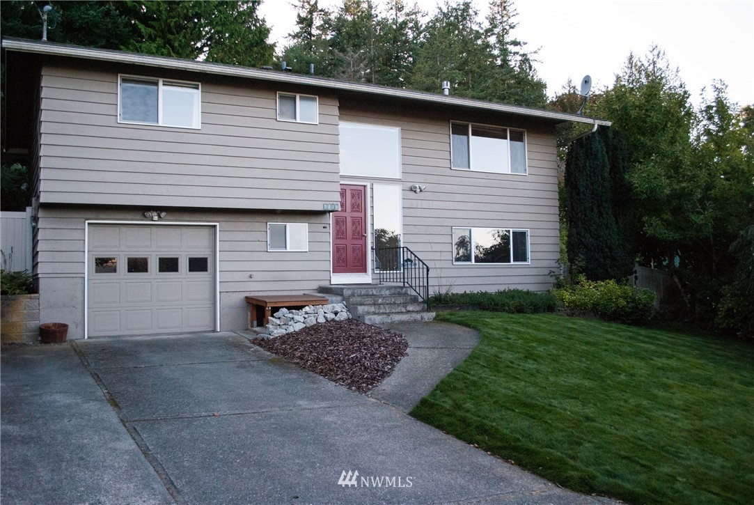 4110 R Avenue Anacortes, WA 98221 - Photo 1 of 22 Gallery Image 1