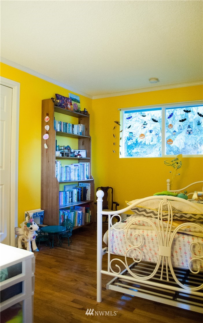 4110 R Avenue Anacortes, WA 98221 - Photo 9 of 22 Gallery Image 9