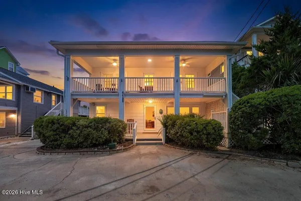 $1,450,000 | 715 Carolina Beach Avenue North, Carolina Beach, NC 28428
