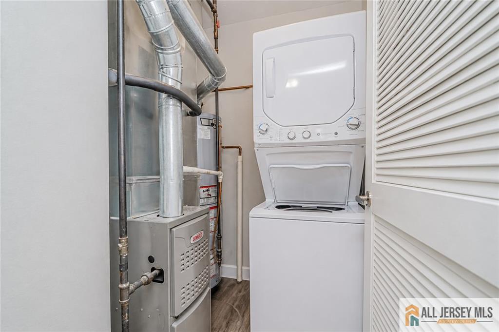 2809 Ridgefield Court Helmetta, NJ 08828 - Photo 25 of 32 Gallery Image 25