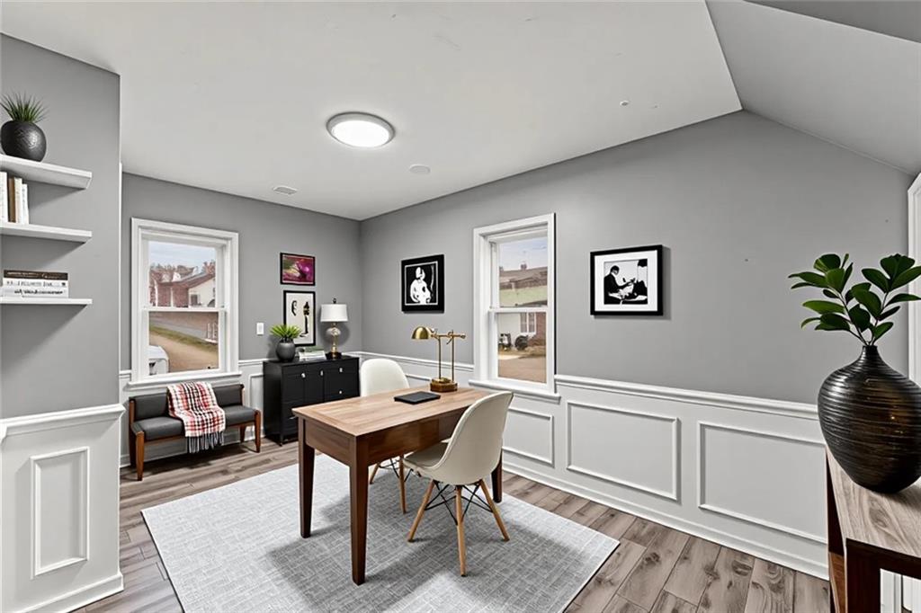 305 Perry Como Street Canonsburg, PA 15317 - Photo 18 of 33 a living room with furniture and a potted plant