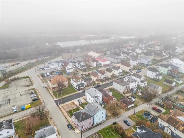 $319,900 | 305 Perry Como Street, Canonsburg, PA 15317