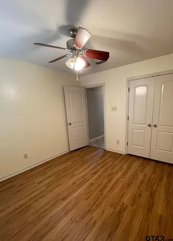 $1,800 | 303 Kenneth Street, Chandler, TX 75758