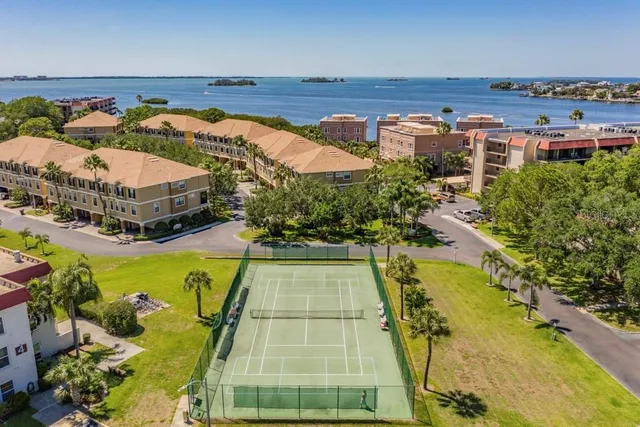 $230,000 | 2700 Bayshore Boulevard, Unit 9402, Dunedin, FL 34698