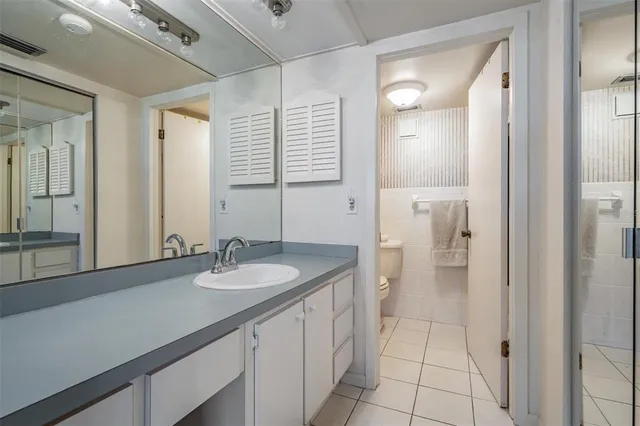 $230,000 | 2700 Bayshore Boulevard, Unit 9402, Dunedin, FL 34698