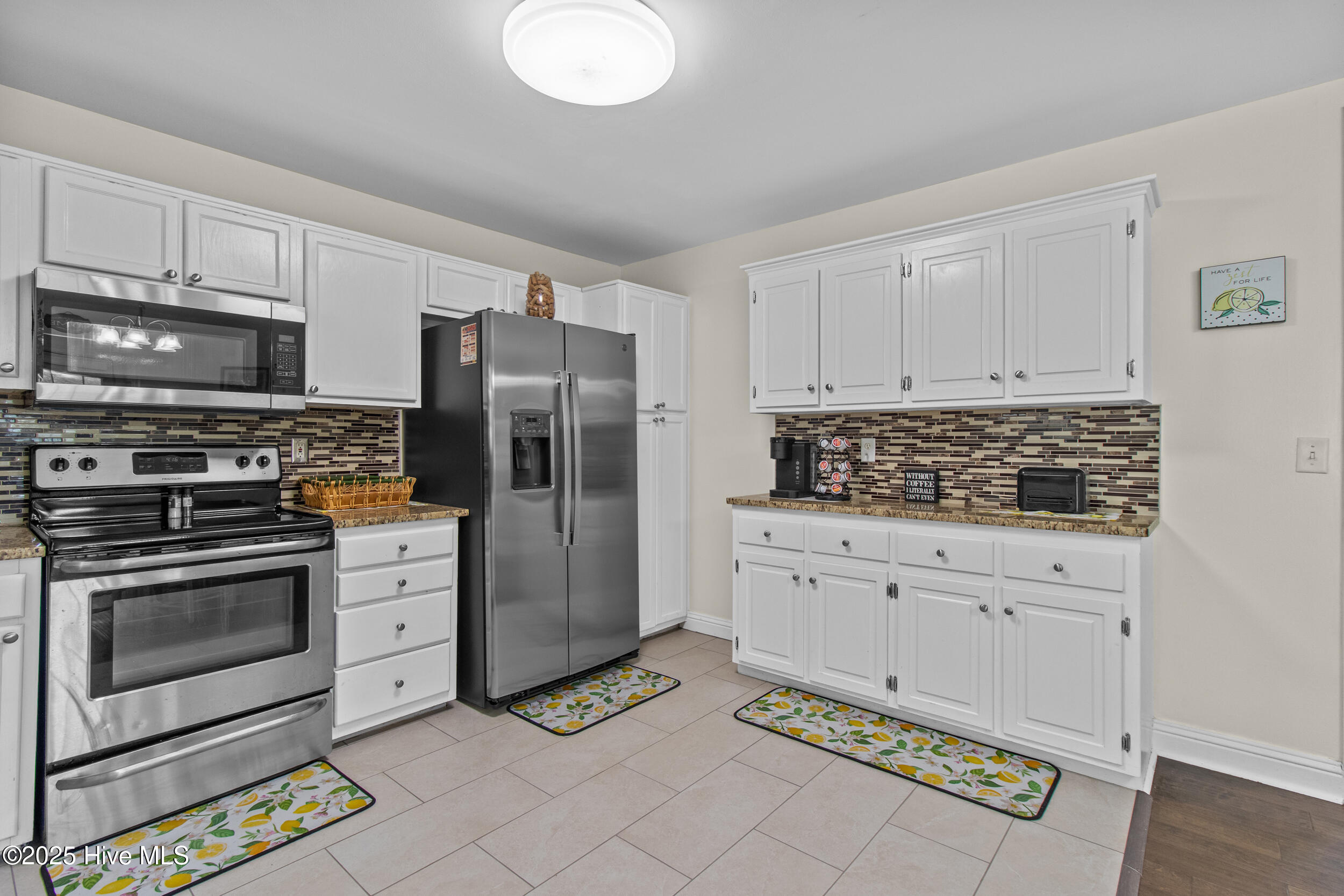 5301 Barber Road Seven Springs, NC 28578 - Photo 20 of 59 25_kitchen