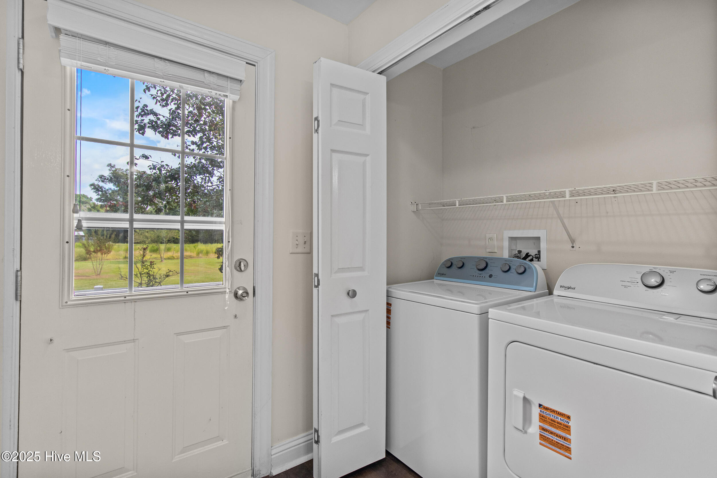 5301 Barber Road Seven Springs, NC 28578 - Photo 23 of 59 38_laundry