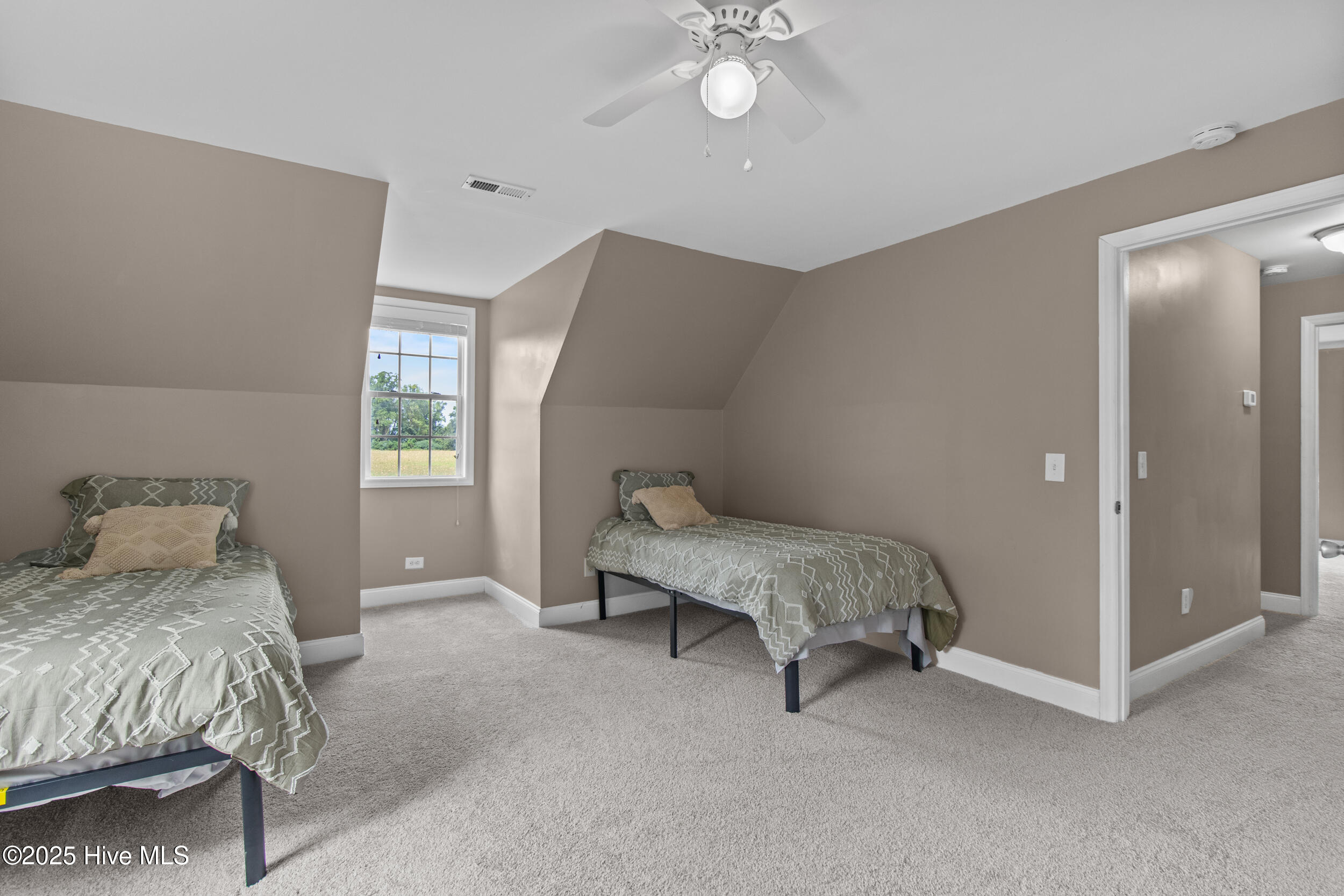 5301 Barber Road Seven Springs, NC 28578 - Photo 32 of 59 37_bedroom