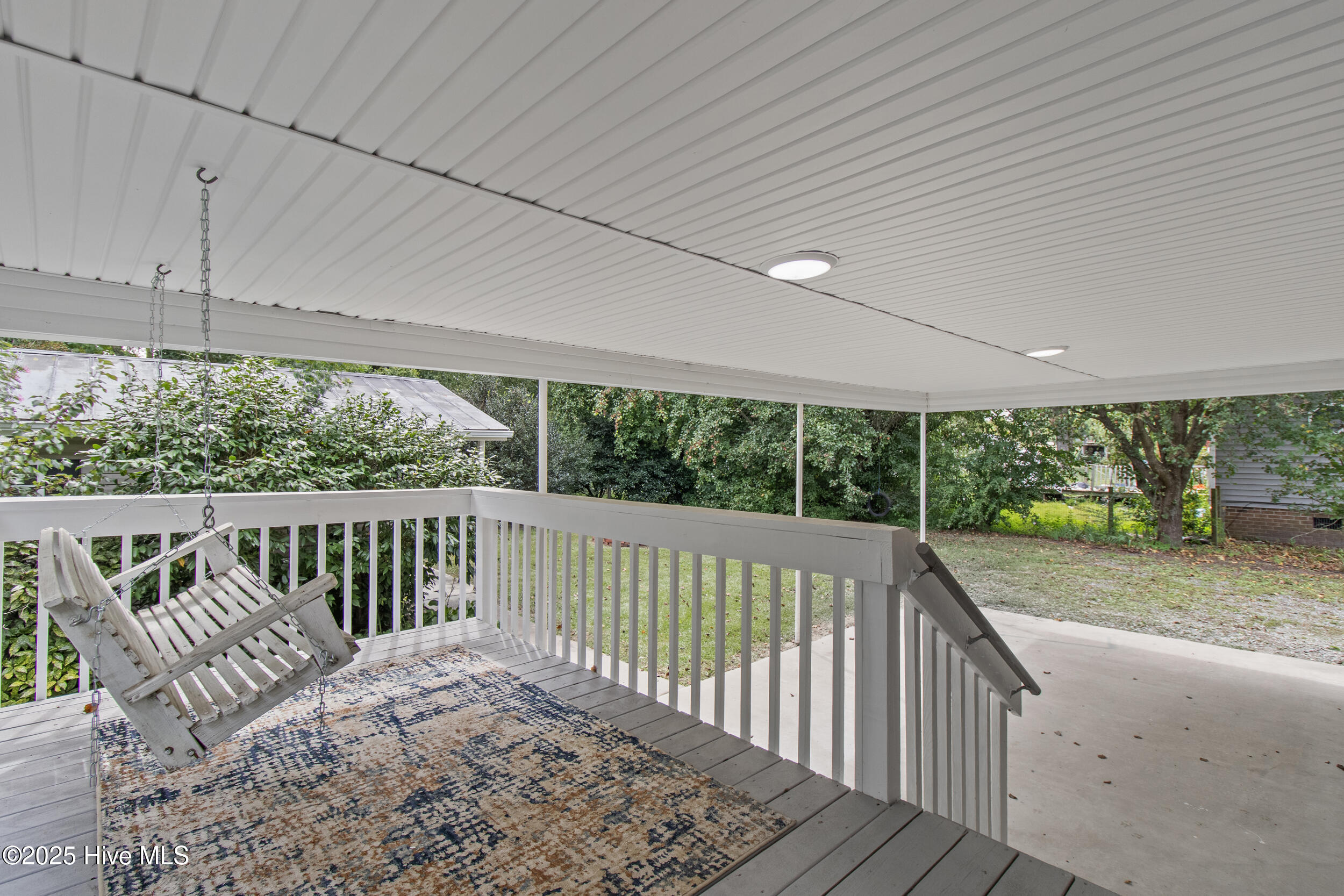 5301 Barber Road Seven Springs, NC 28578 - Photo 33 of 59 39_porch