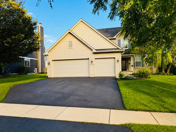 $488,000 | 2204 Seaton Avenue, Joliet, IL 60431