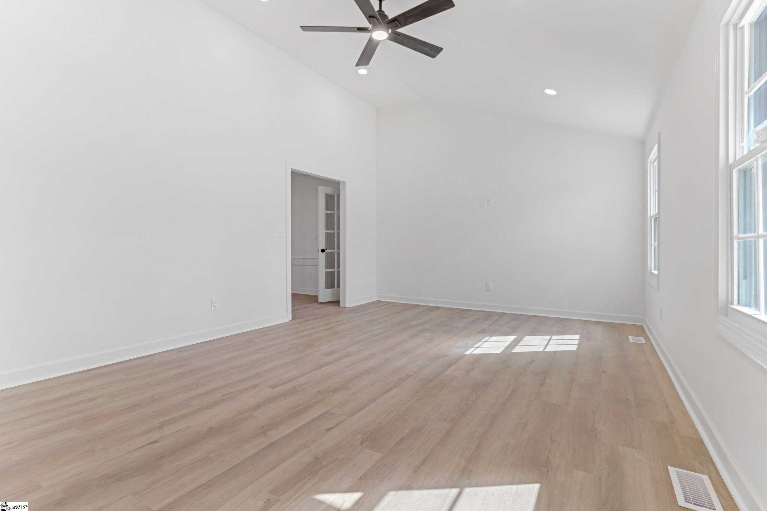 102 Artillery Road Taylors, SC 29687 - Photo 20 of 45