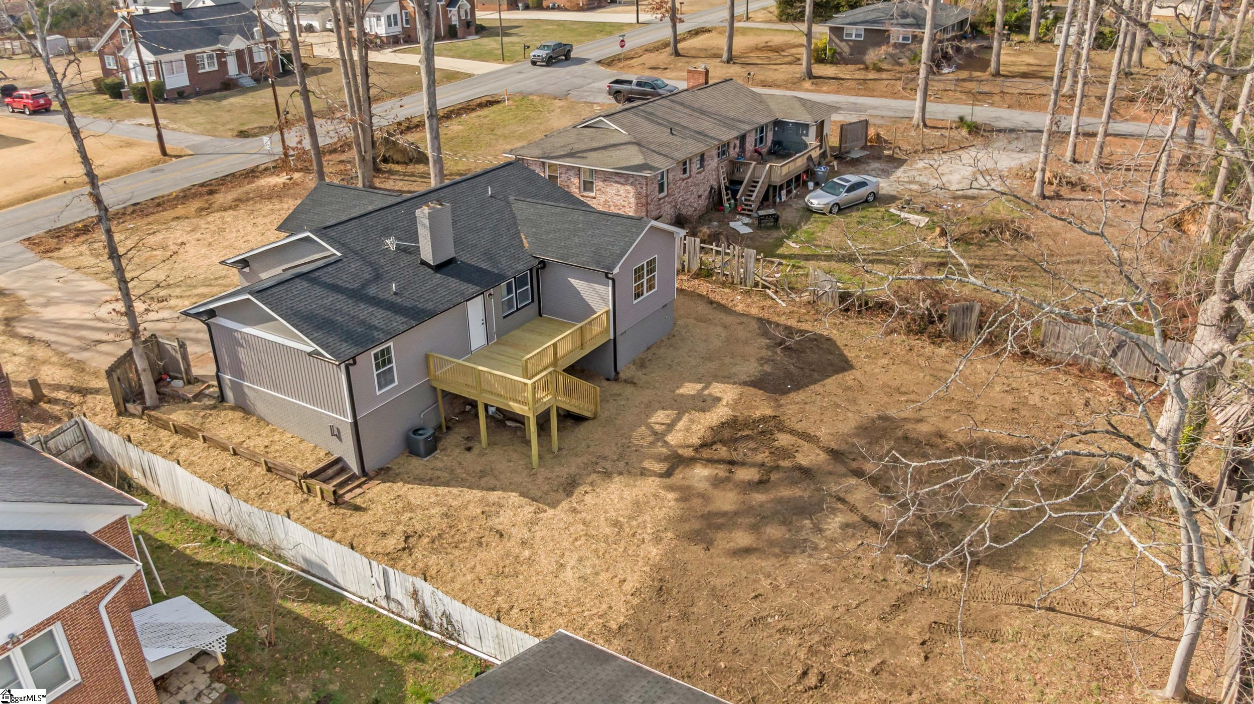 102 Artillery Road Taylors, SC 29687 - Photo 32 of 45