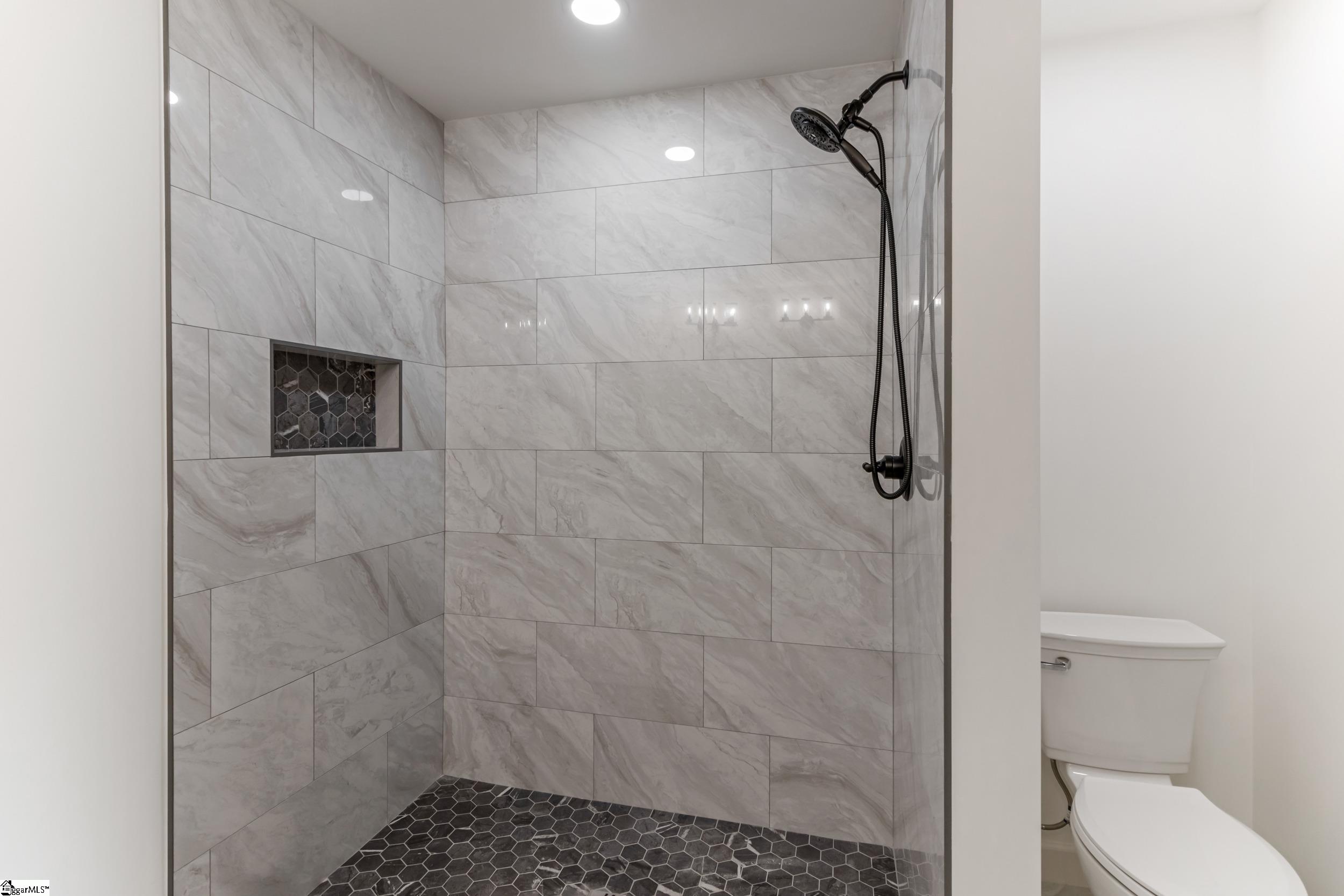 102 Artillery Road Taylors, SC 29687 - Photo 36 of 45