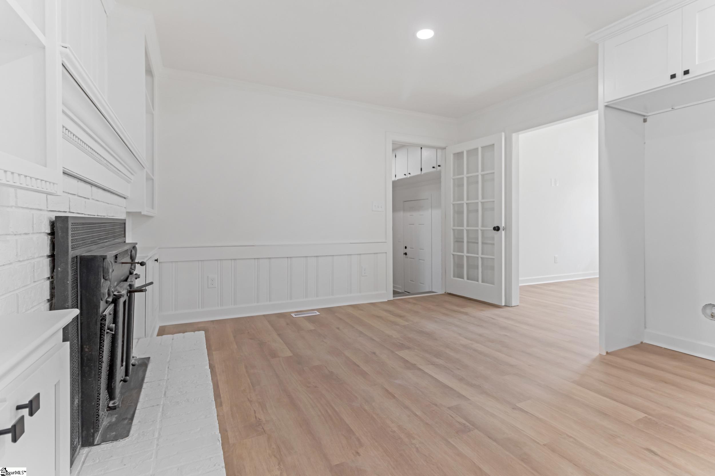 102 Artillery Road Taylors, SC 29687 - Photo 7 of 45