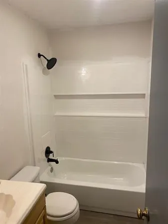 $209,000 | 6718 Silvermine Drive, Unit 302, Austin, TX 78736