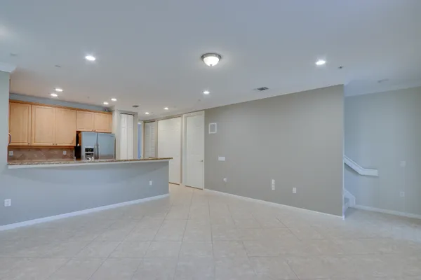 $3,200 | 1365 Vía De Pepi, Boynton Beach, FL 33426