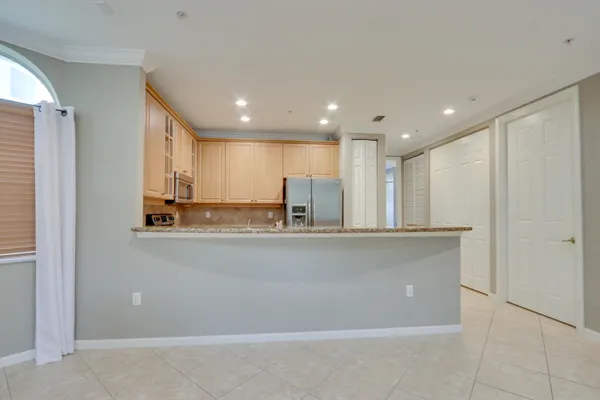 $3,200 | 1365 Vía De Pepi, Boynton Beach, FL 33426