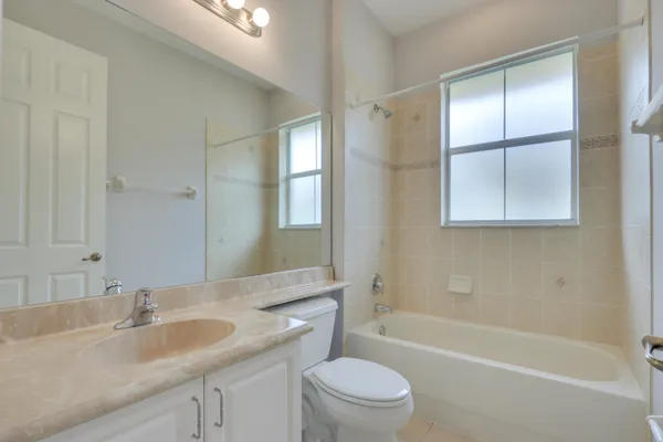 $3,200 | 1365 Vía De Pepi, Boynton Beach, FL 33426