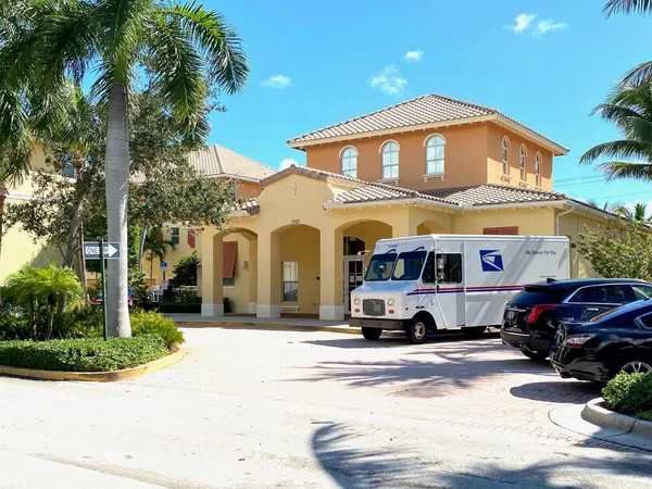$3,200 | 1365 Vía De Pepi, Boynton Beach, FL 33426