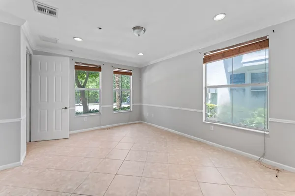 $3,200 | 1365 Vía De Pepi, Boynton Beach, FL 33426