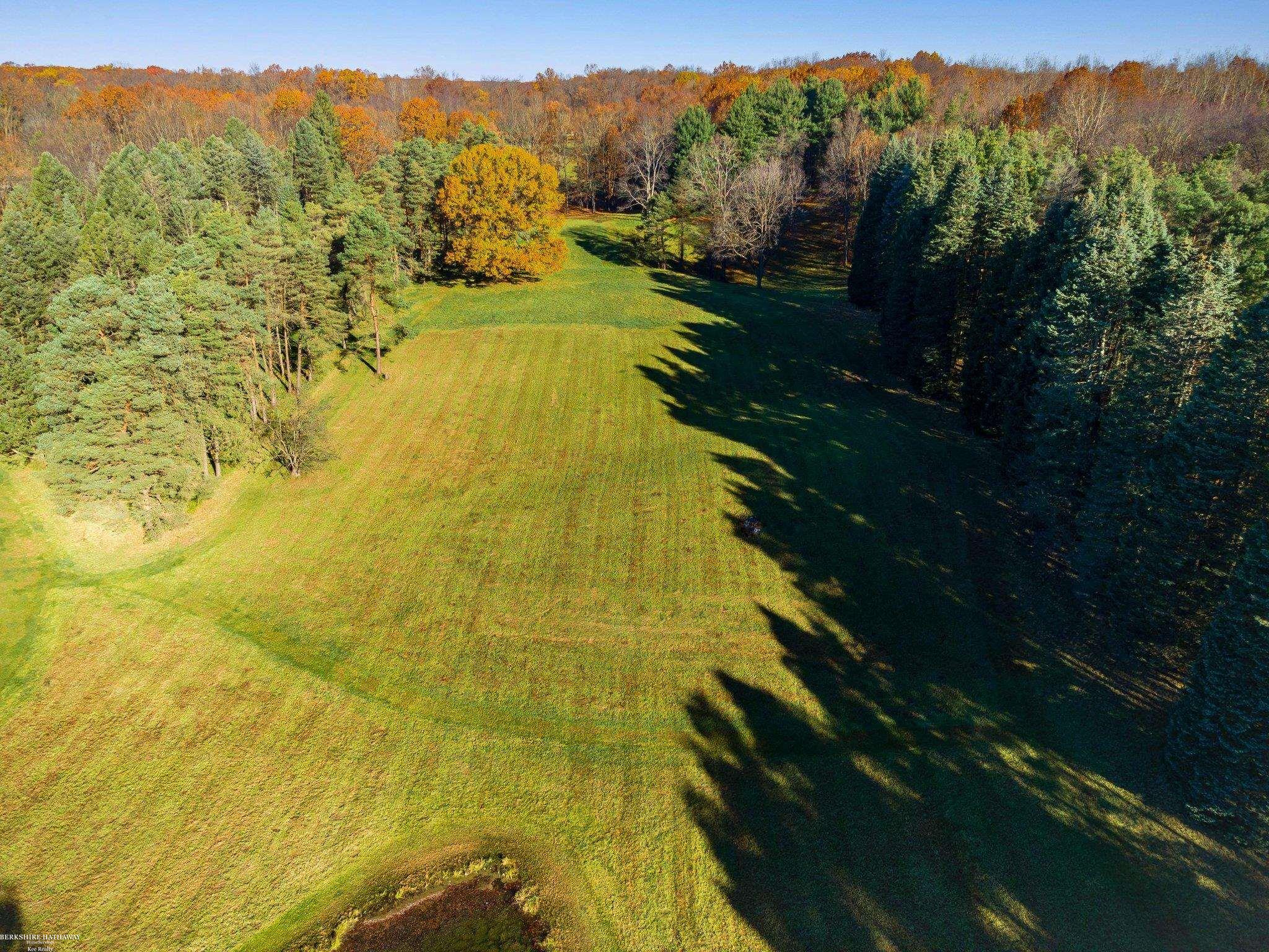 11421 Clyde Road Fenton, MI 48430 - Photo 45 of 46