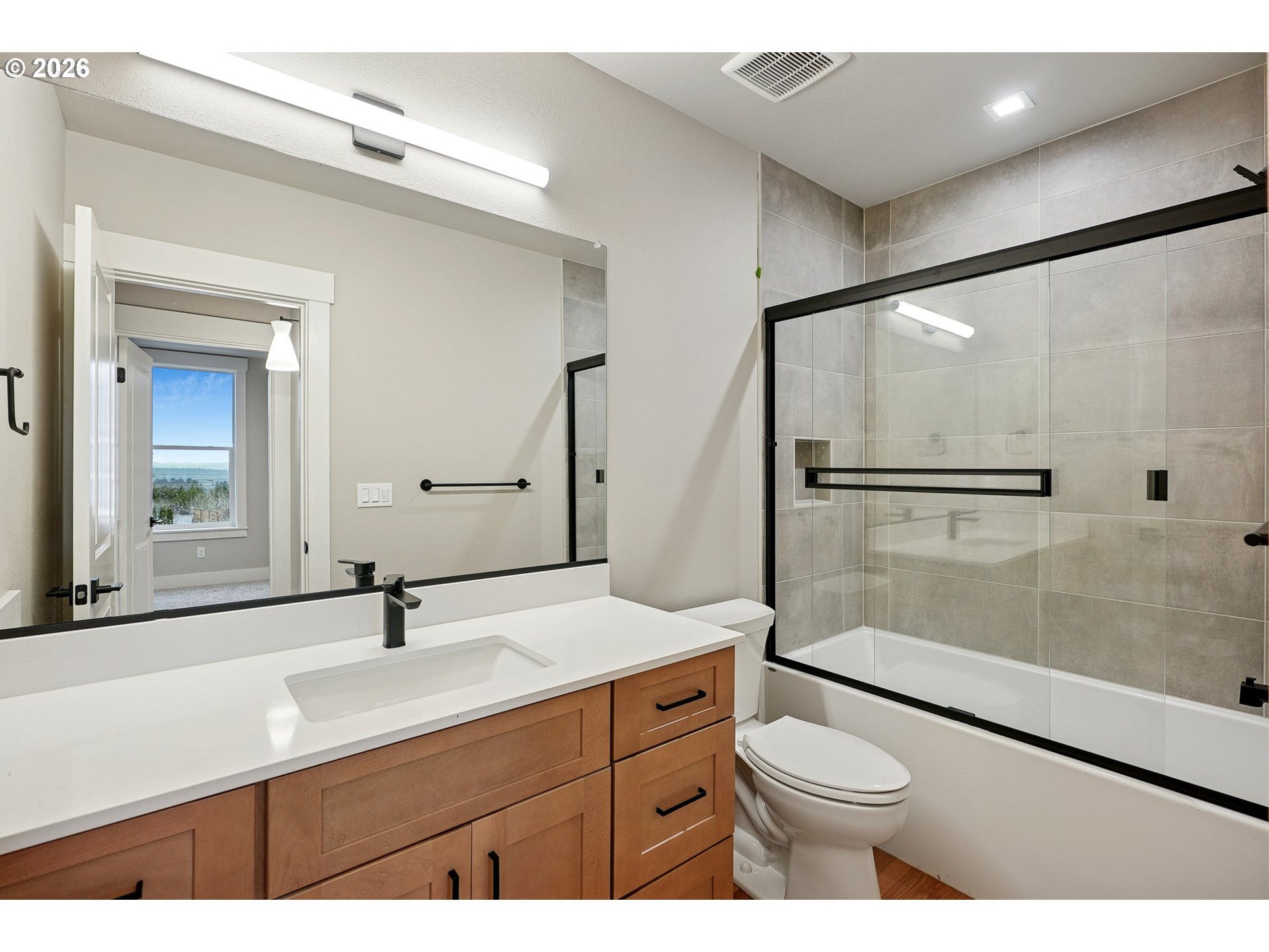 8819 Southwest 176th Avenue Beaverton, OR 97007 - Photo 20 of 41