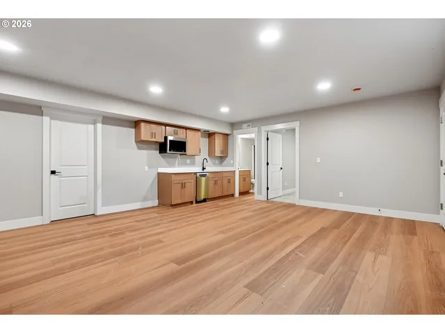 $869,000 | 8819 Southwest 176th Avenue, Beaverton, OR 97007