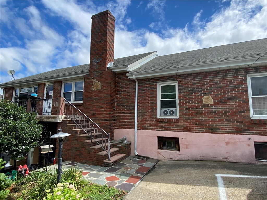 72 Oak Street Westerly, RI 02891 - Photo 1 of 37 Apt. B