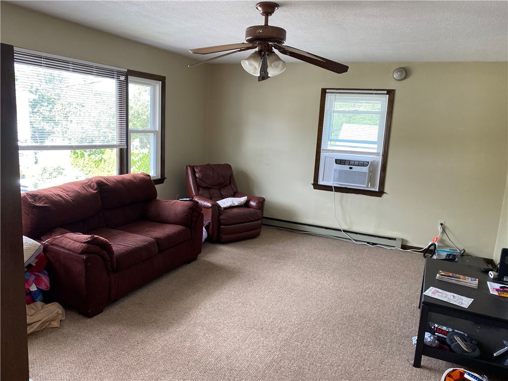 72 Oak Street Westerly, RI 02891 - Photo 6 of 37 Apt. B