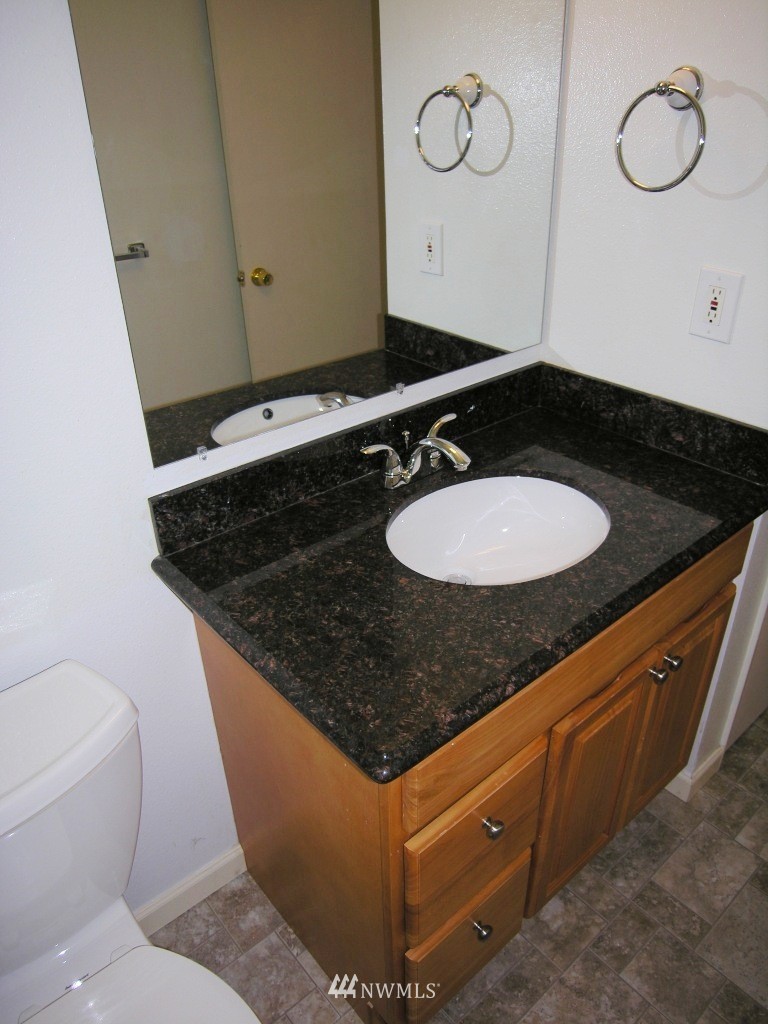20005 43rd Avenue Southeast Bothell, WA 98012 - Photo 3 of 4