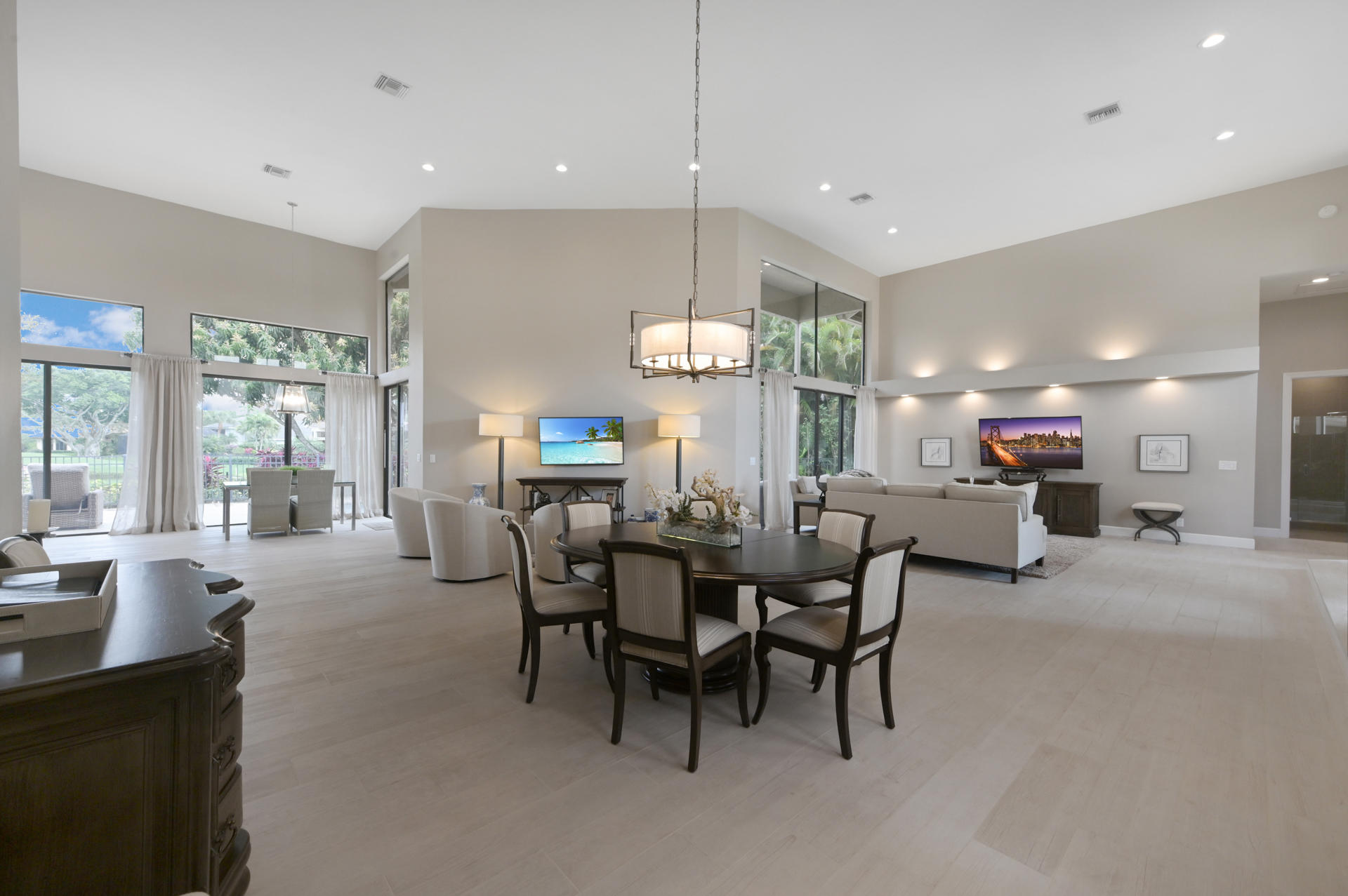 17870 Litten Drive Boca Raton, FL 33498 - Photo 5 of 36 living 02