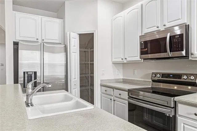 $2,200 | 7928 Limestone Lane, Unit 19105, Sarasota, FL 34233