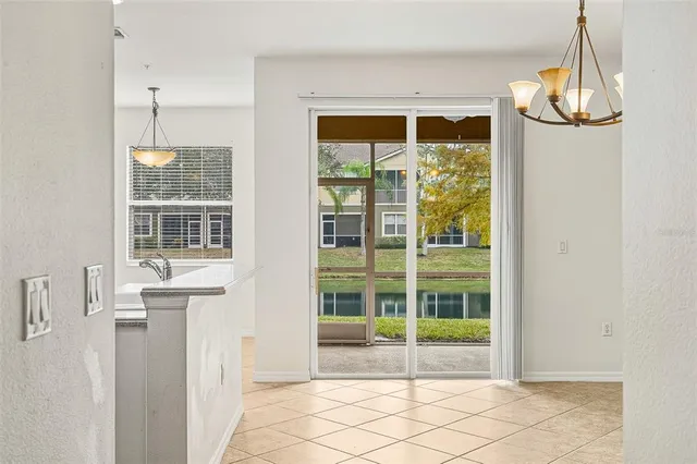 $2,200 | 7928 Limestone Lane, Unit 19105, Sarasota, FL 34233