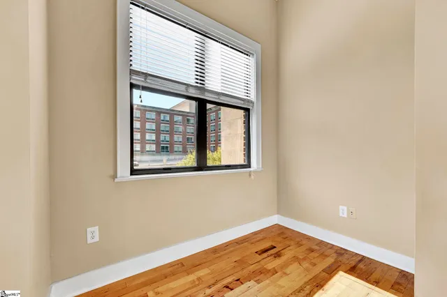 $1,850 | 224 South Laurens Street, Unit 410, Greenville, SC 29601