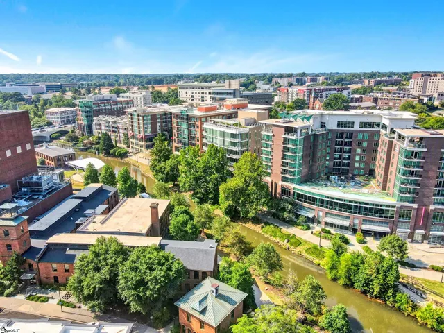 $1,850 | 224 South Laurens Street, Unit 410, Greenville, SC 29601