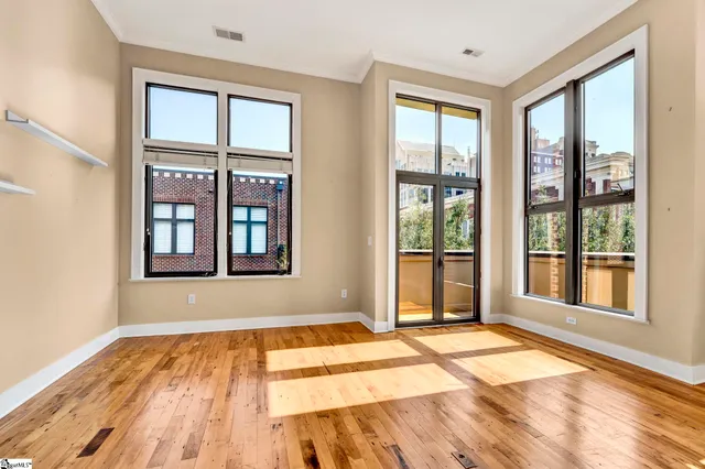$1,850 | 224 South Laurens Street, Unit 410, Greenville, SC 29601