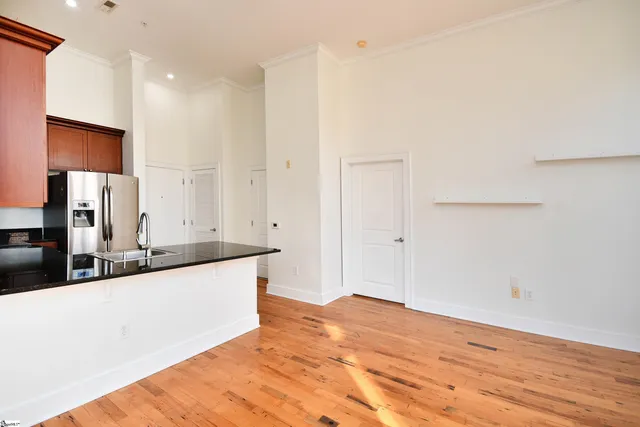 $1,850 | 224 South Laurens Street, Unit 410, Greenville, SC 29601