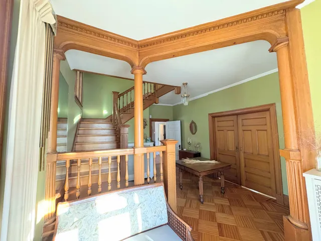 $815,000 | 887 Chestnut Street, Manchester, NH 03104