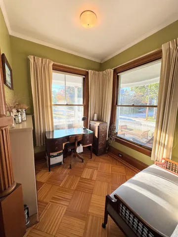 $815,000 | 887 Chestnut Street, Manchester, NH 03104