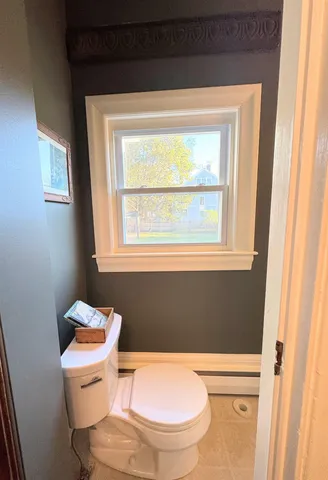 $815,000 | 887 Chestnut Street, Manchester, NH 03104