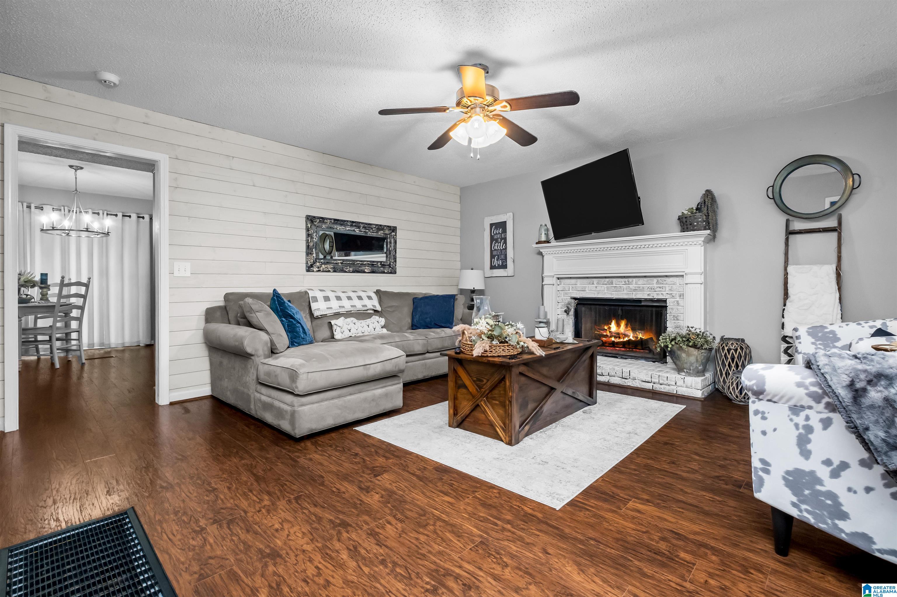 190 Lisa Lane Springville, AL 35146 - Photo 5 of 26