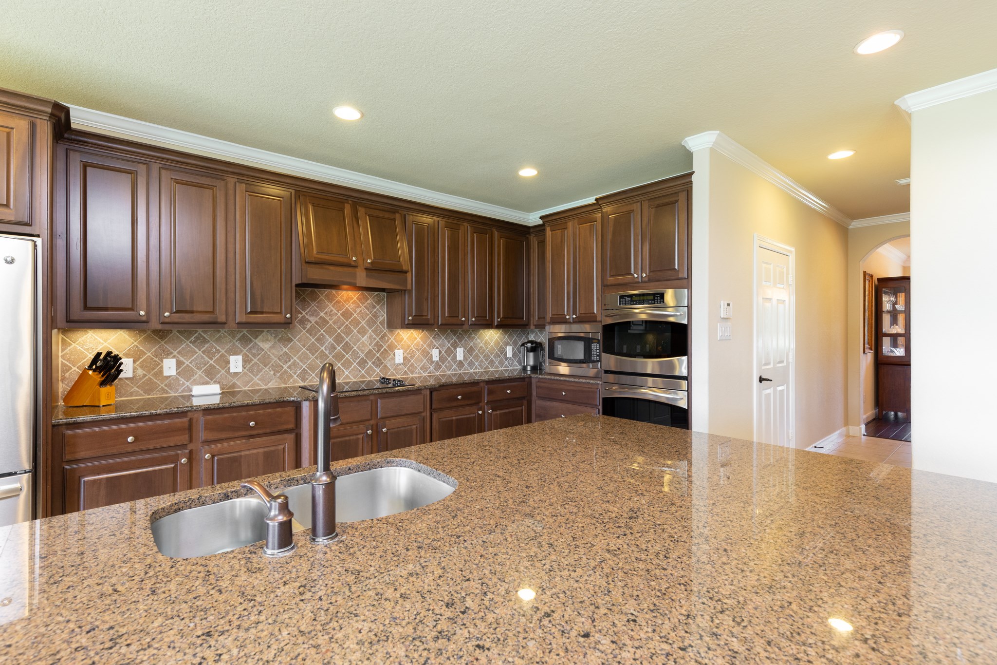 162 West Hullwood Court Spring, TX 77389 - Photo 16 of 50