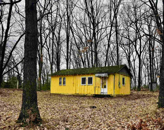 $35,000 | 304 Robert Road, Harrison, MI 48625