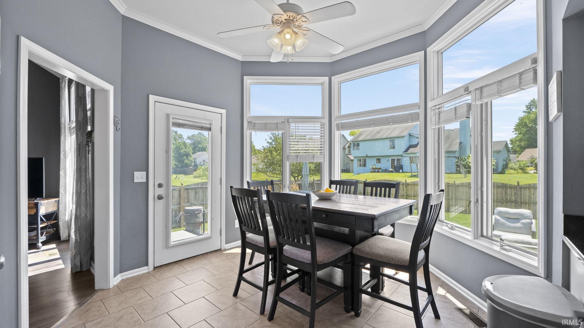 2121 Point Wood Road Fort Wayne, IN 46818 - Photo 11 of 36