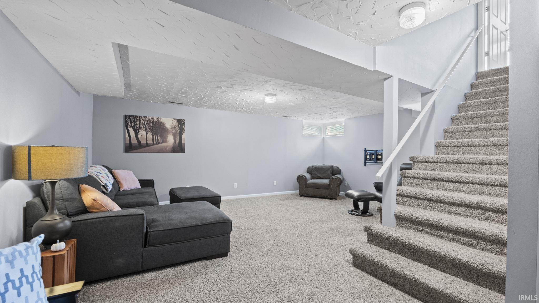 2121 Point Wood Road Fort Wayne, IN 46818 - Photo 25 of 36