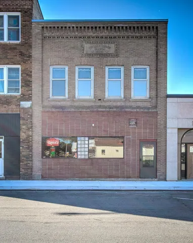 $215,000 | 115 1st Street West, Milaca, MN 56353